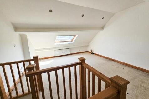 Loft Room.jpg