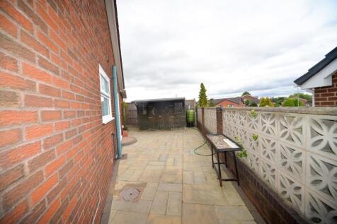 Side Patio.jpg