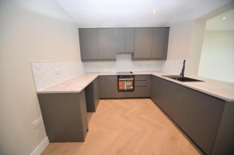 Kitchen area.jpg