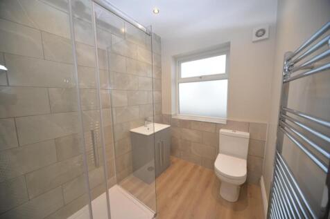 Shower Room.jpg