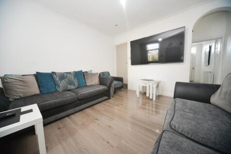 Rear Reception room.jpg