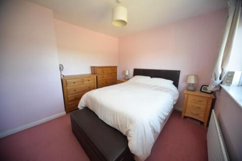 Bedroom 2 2.jpg