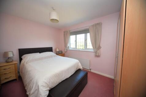 Bedroom 2.jpg
