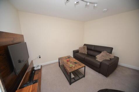 Bedroom 2 2.jpg