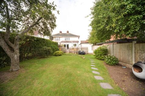Garden to house.jpg