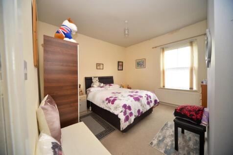 Bedroom one.jpg