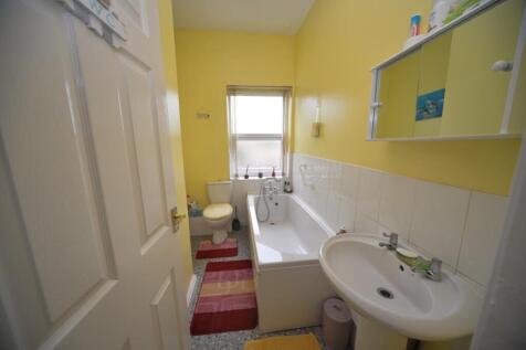 Bathroom.jpg