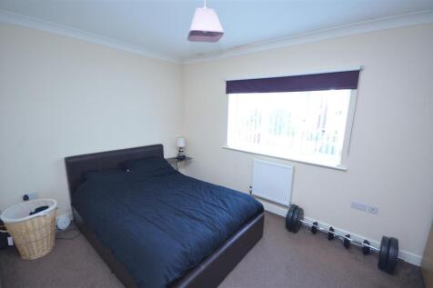 bedroom1.jpg