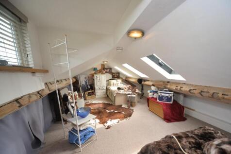 Loft Room.jpg