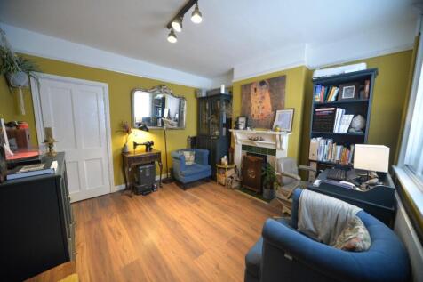 Sitting room.jpg