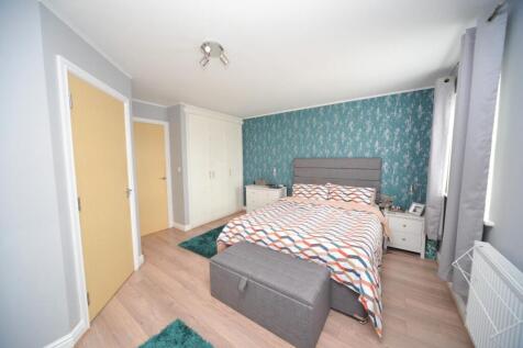 Bedroom One.jpg