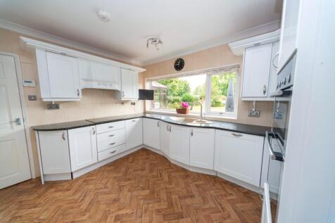 Kitchen (1)