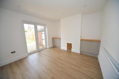 Dining Area of Kitchen.jpg