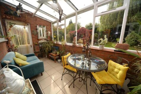 Lean to conservatory.JPG