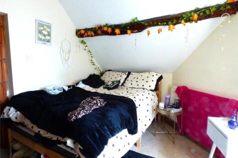 Top Floor Flat