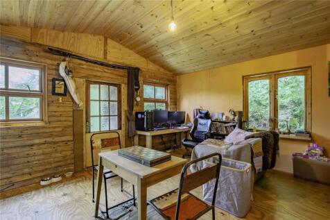 Cabin Gaming Room