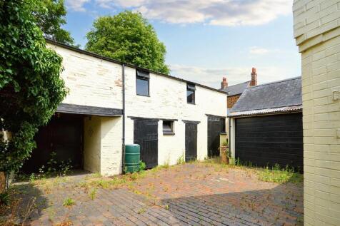 Rear Courtyard