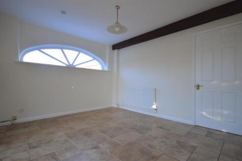 Dining room.JPG