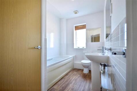 Bathroom.jpeg