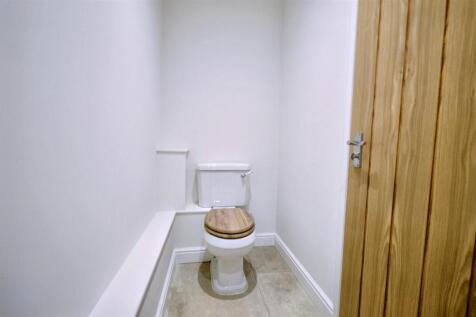 Cloakroom (2).jpeg