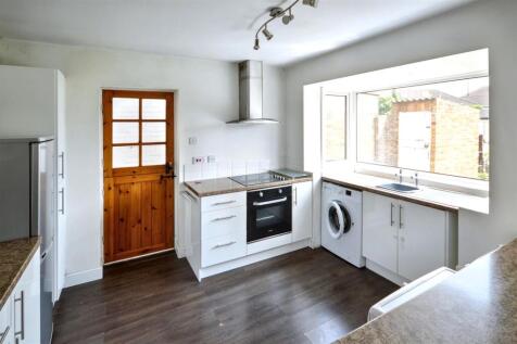 Kitchen (3).jpeg