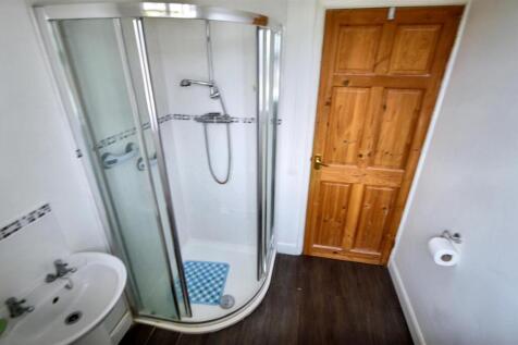 Shower Room.jpeg