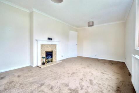 3. Lounge (1).jpeg