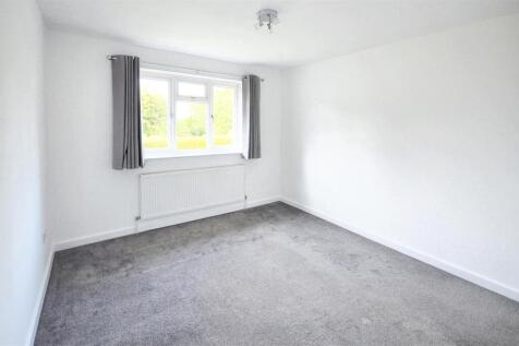 Master Bedroom (2).jpeg