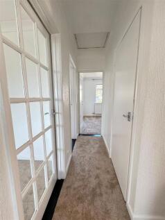 Hallway.JPG