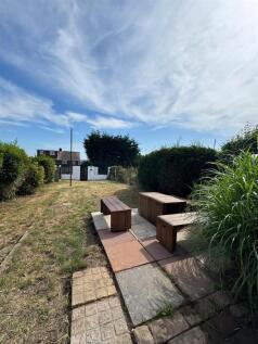Garden View 4.JPG