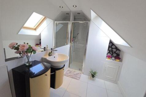 En-Suite to Bedroom Two