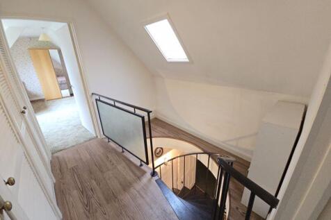 Stairs To First Floor Landing