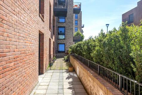 Private Patio Garden