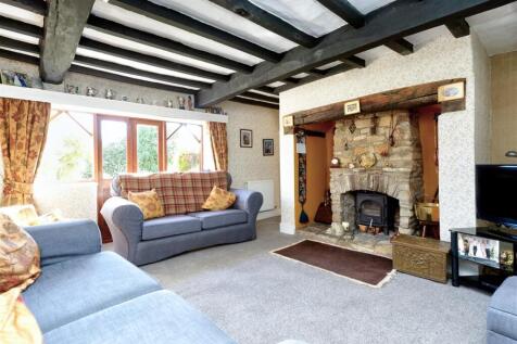 Sitting Room.jpg