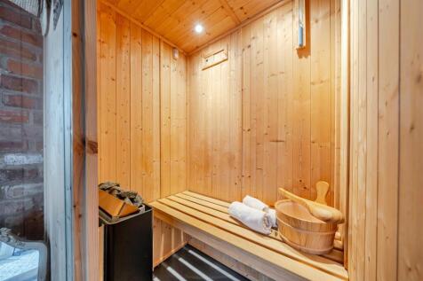 1-6928a0970a61a-1383109-18-69287a7c9aa0b-1 (1).jpg