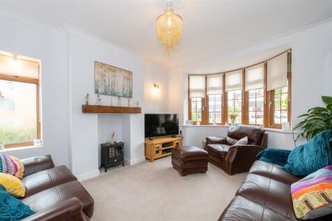 74 Habberley Road internals-7.JPG