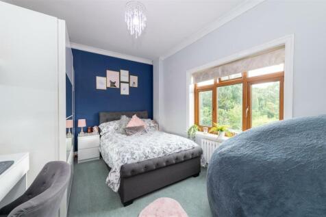 74 Habberley Road internals-4.JPG