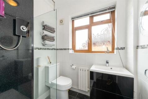 74 Habberley Road internals-8.JPG