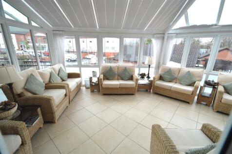 communal conservatory.JPG