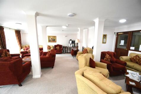 communal lounge.JPG