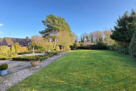 Weston House garden new.jpg