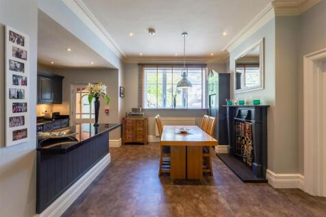 0126ArdenHouse_Owners Apt4.jpg