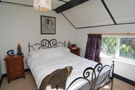 Bed 3 a.jpg