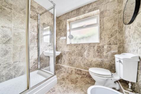 Shower Room.jpg