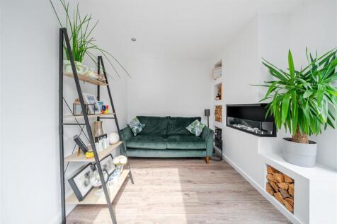 Living Room.jpg