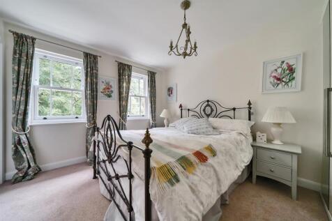 Bed 2 (2).jpg