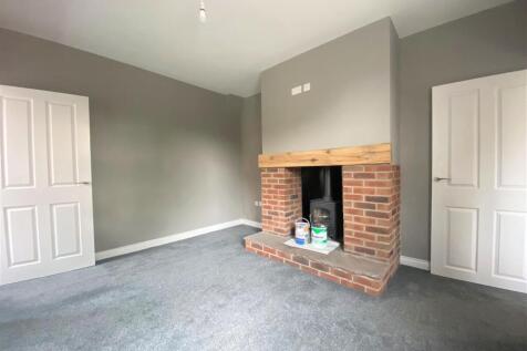 Dining Room 2.JPG