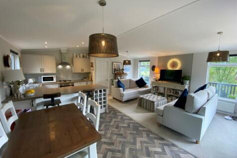 Open Plan Living Area 2.jpg