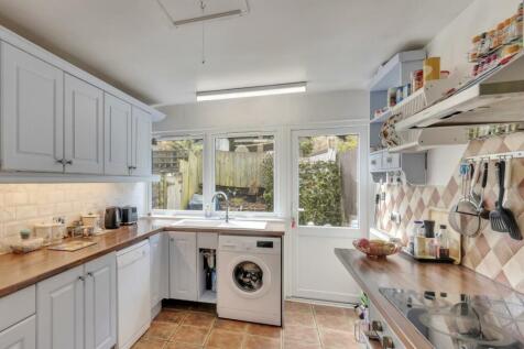 Kitchen Picture.jpg