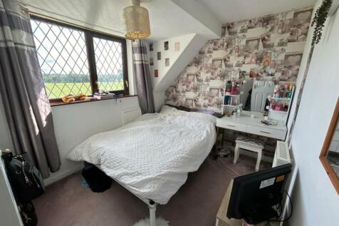 Bedroom Three.jpg